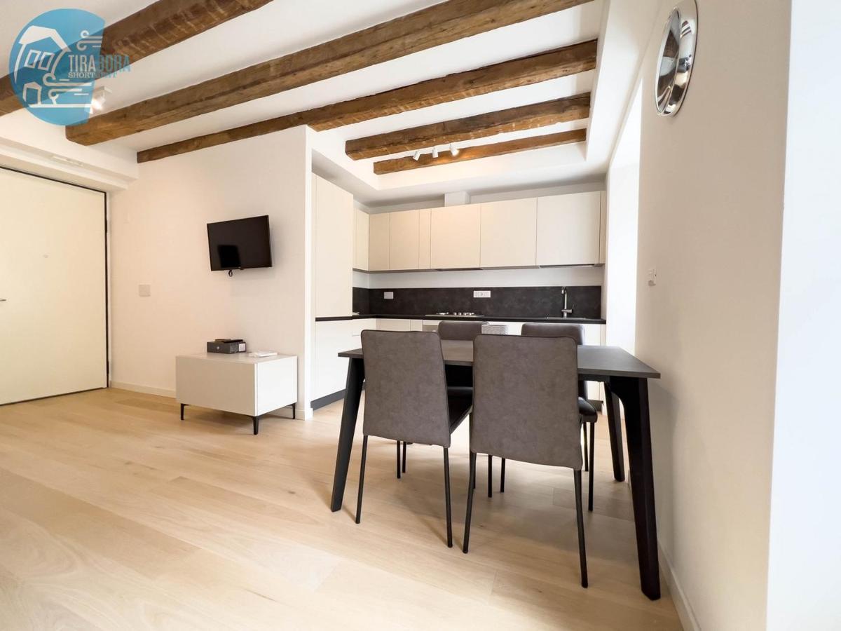 Cavana 10 Tirabora Short Rent Trieszt Kültér fotó
