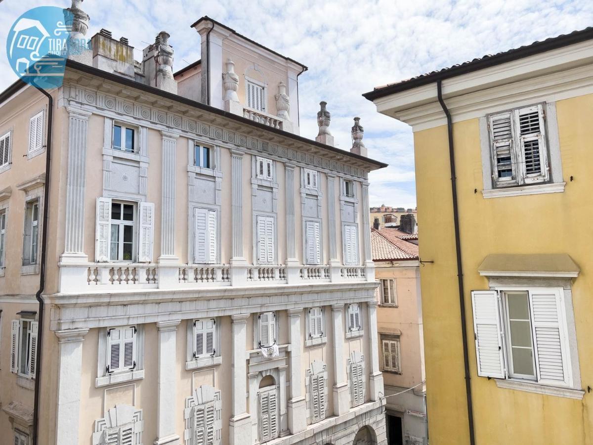 Cavana 10 Tirabora Short Rent Trieszt Kültér fotó