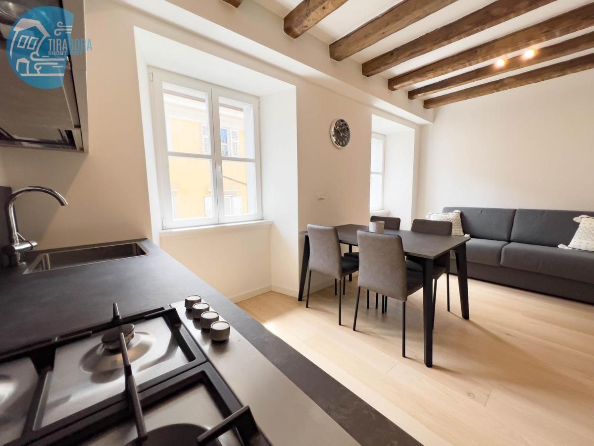 Cavana 10 Tirabora Short Rent Trieszt Kültér fotó